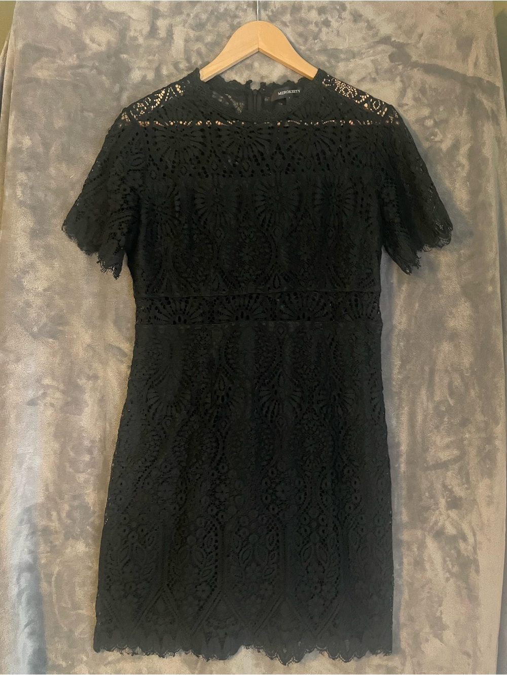 Black Lace Short-Sleeve Mini Dress by Merokeety